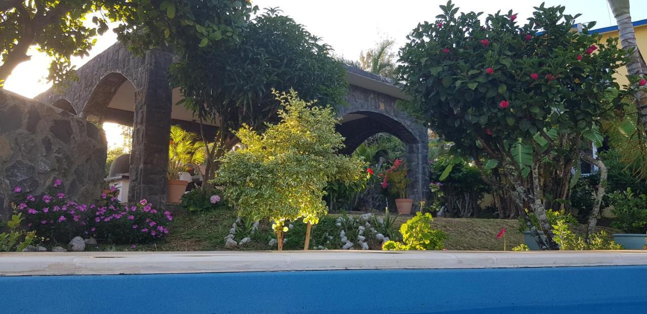 Tibambari Hotel Bouchon Exterior photo